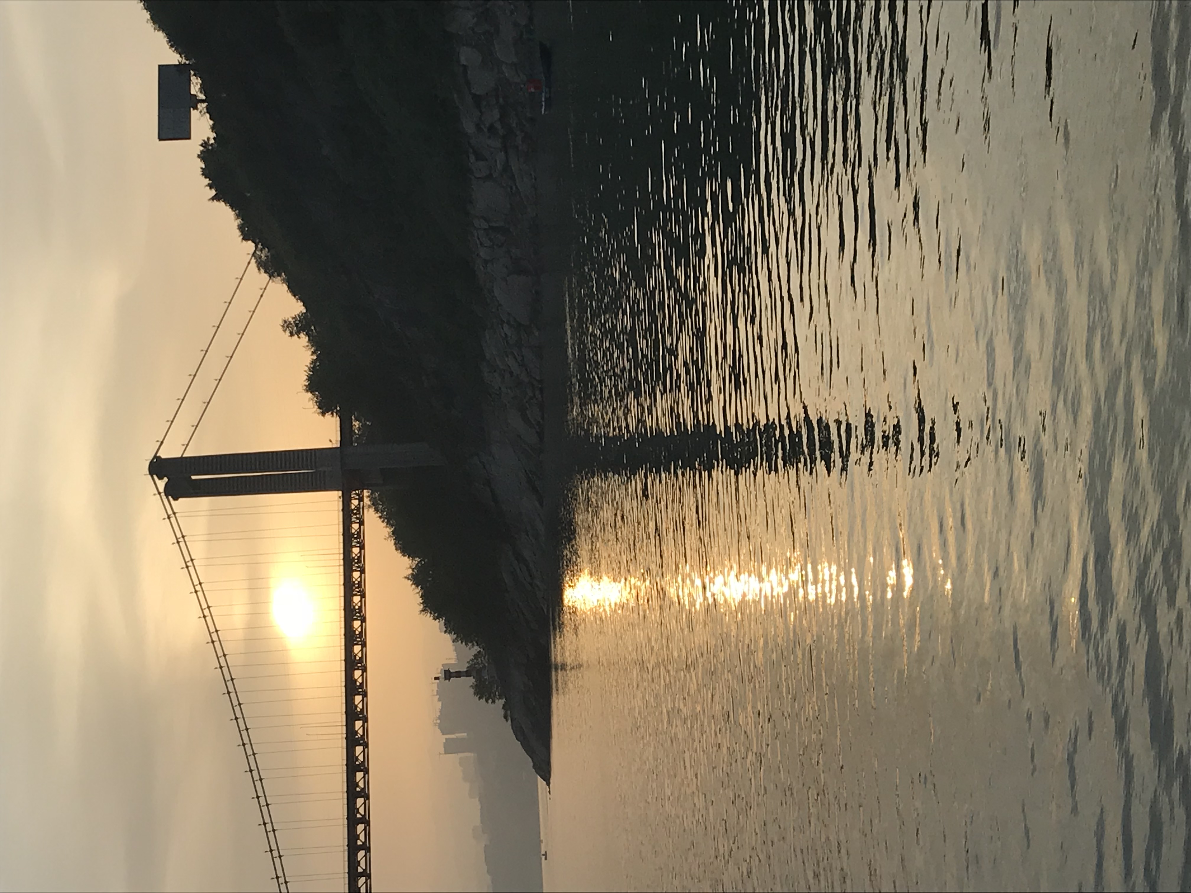 ./2018/03 - Viking China/16 - Shibaozhai/IMG_7418.JPG